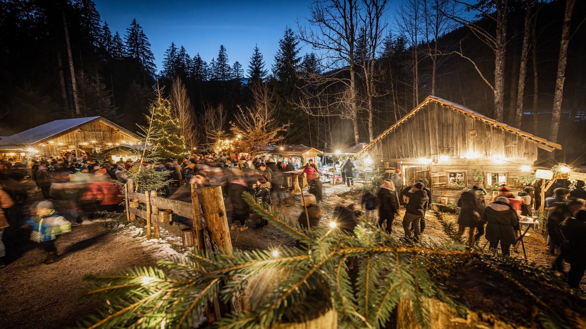 Märkte & Adventmärkte