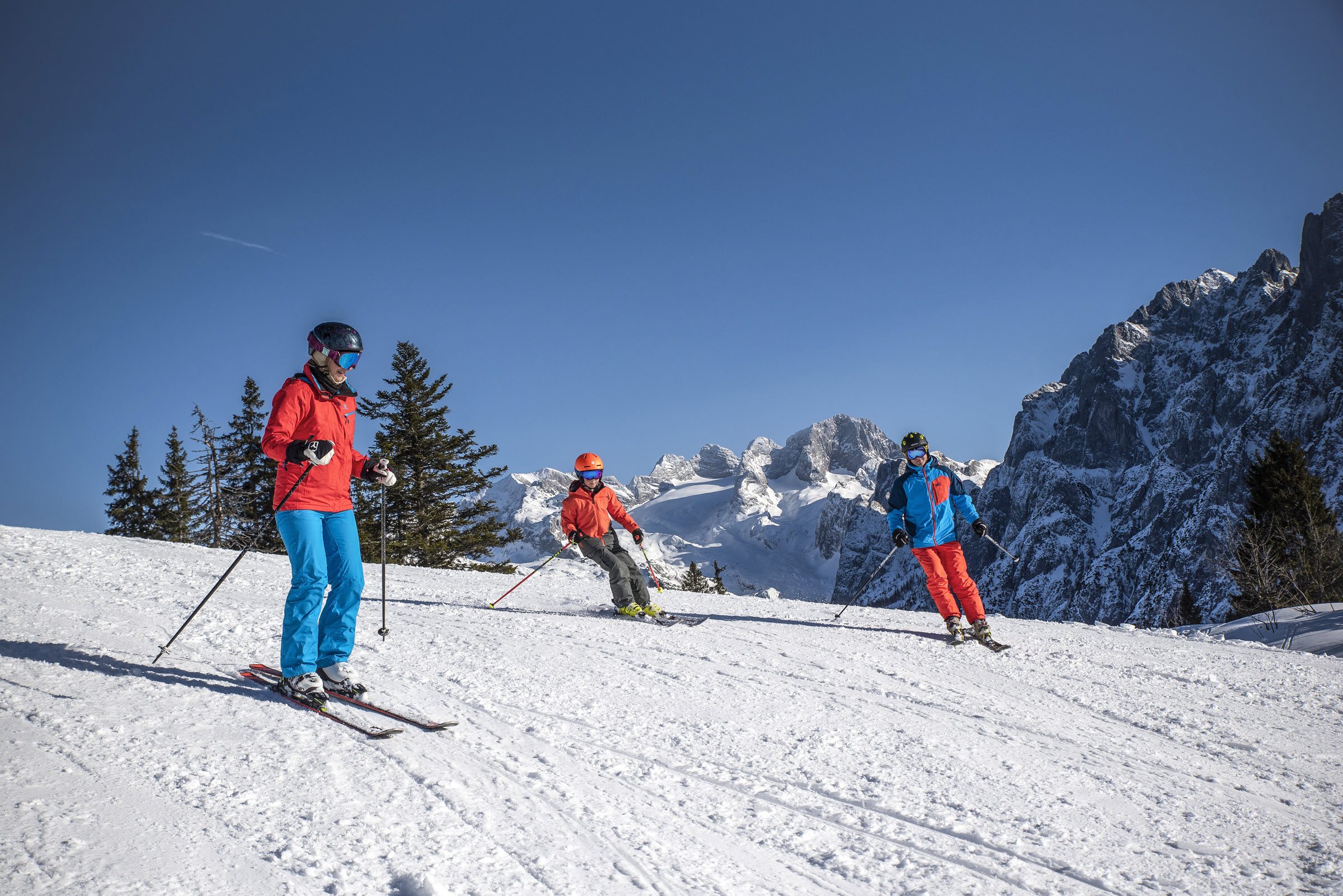 Familien-Skitag im Skigebiet Dachstein West Gosau