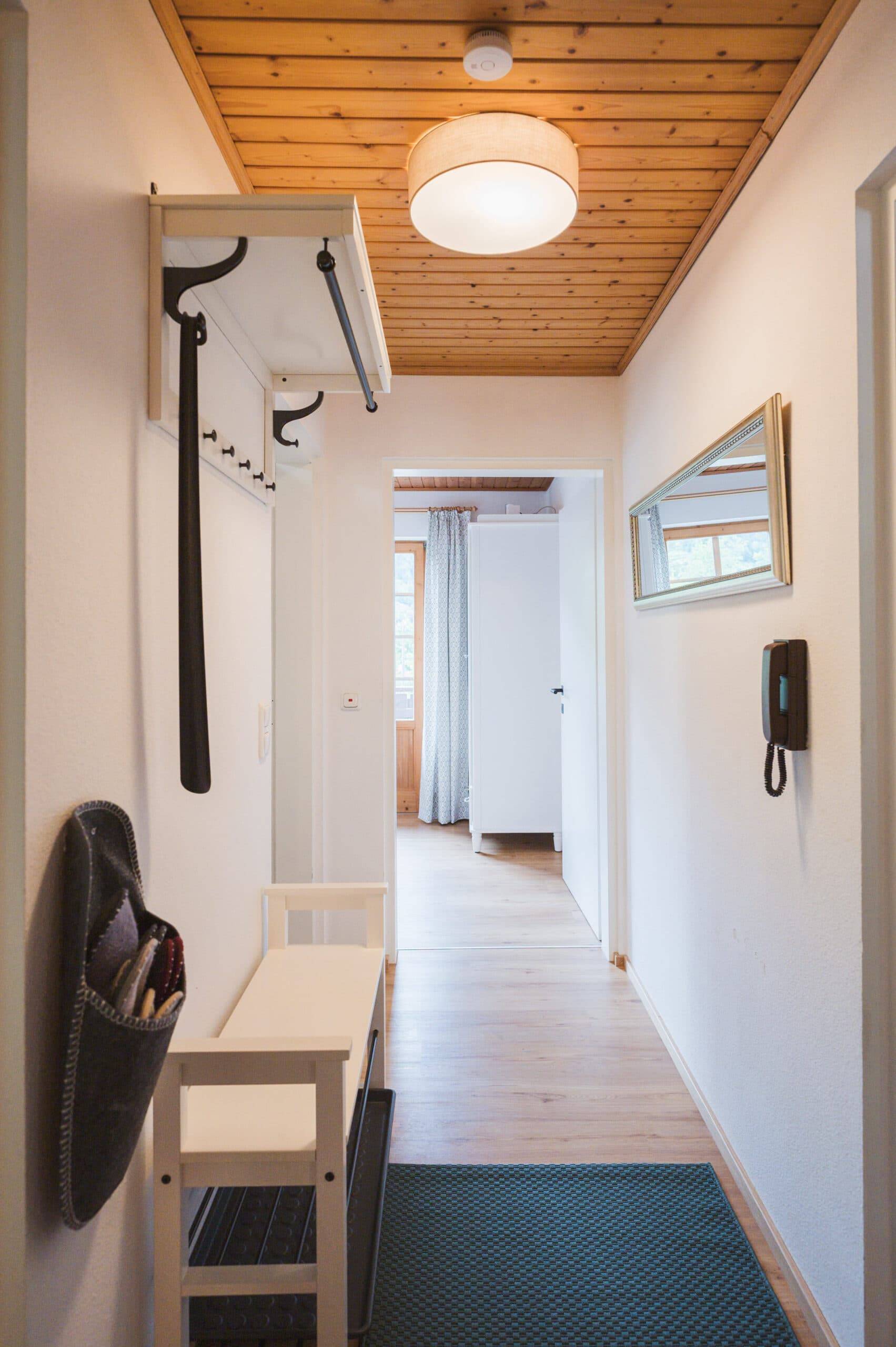 Eingangsbereich mit Garderobe