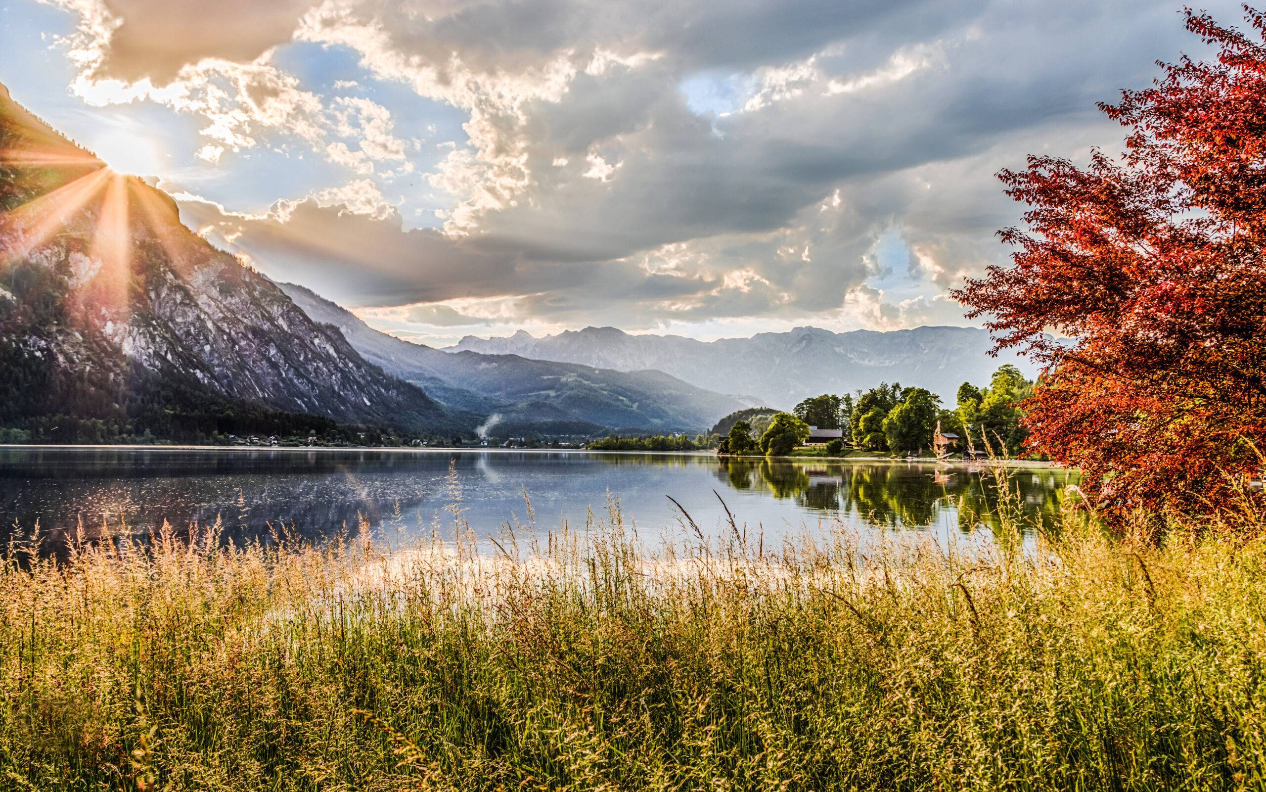 Hallstättersee im Herbst